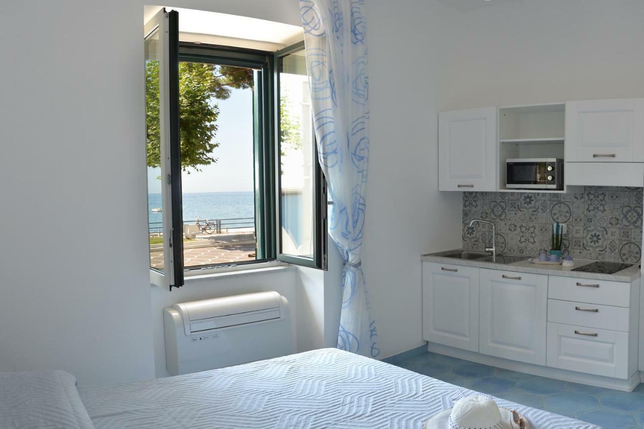 Una Finestra Sul Mare Maiori Exterior foto
